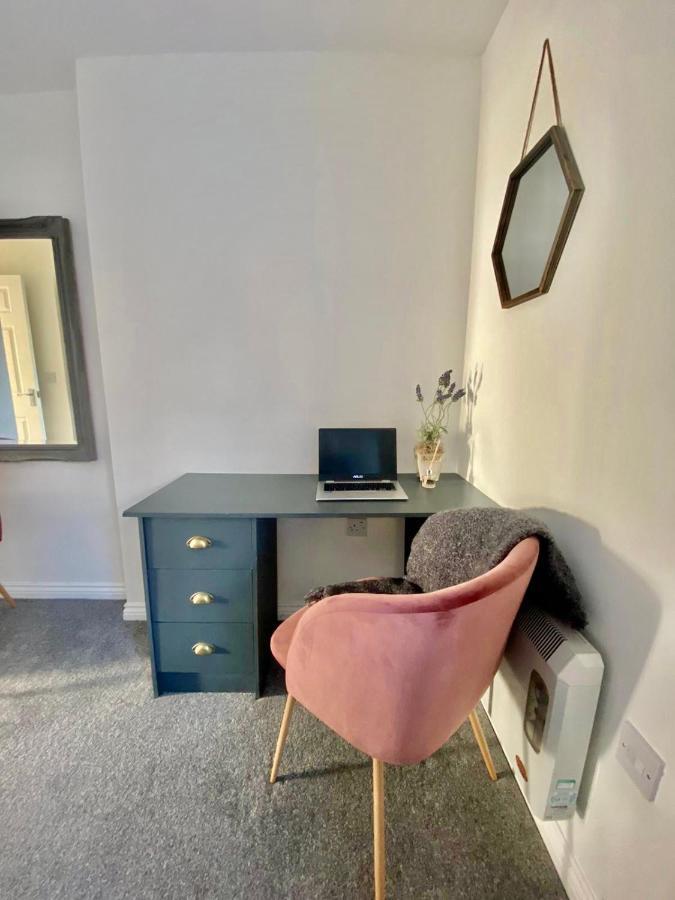 Chase Heights Apartamento Rugeley Exterior foto
